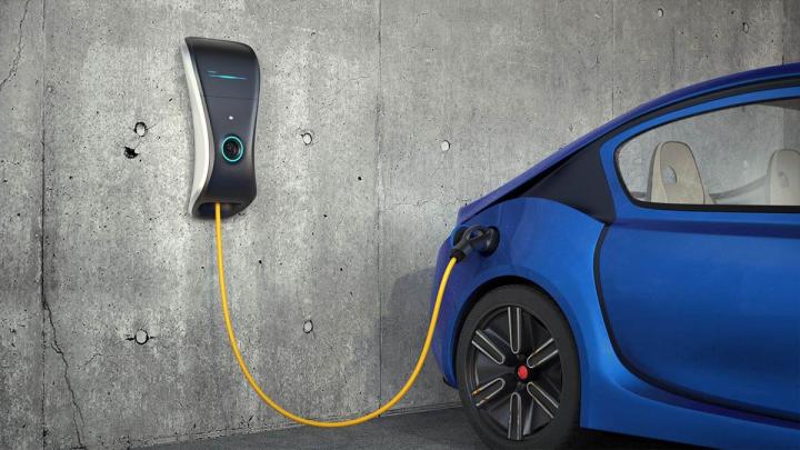 Installation borne de recharge électrique Orléans