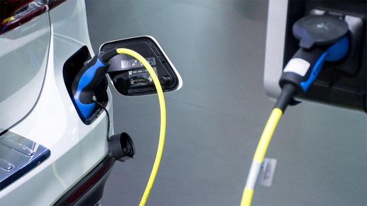 Pose borne de recharge électrique Orléans